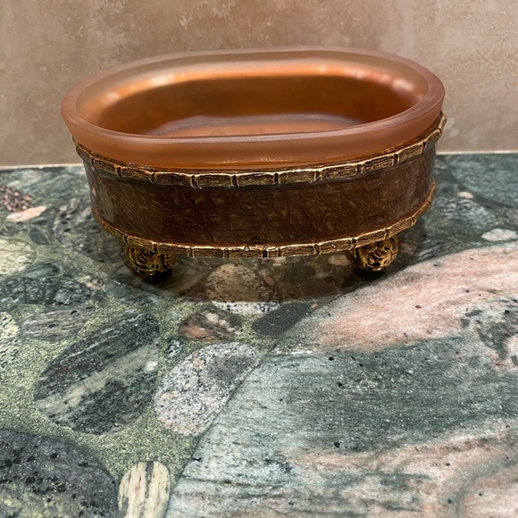 Mike and Ally Ming Soap Dish and Tumbler - Picture 7 of 14